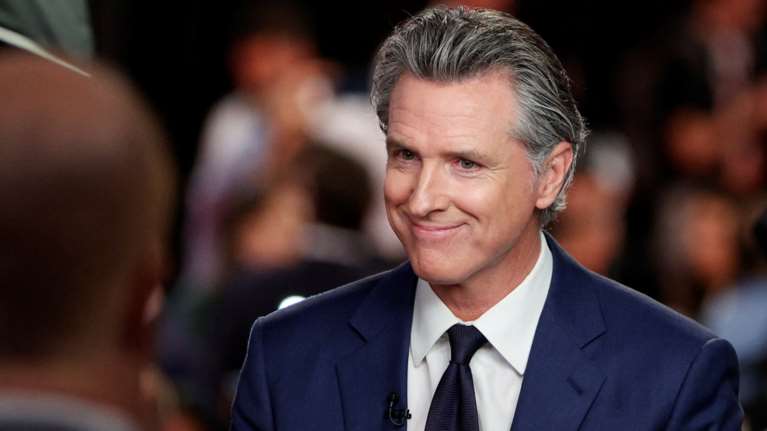 Μπορεί ο κυβερνήτης της Καλιφόρνια Γκάβιν Νιούσομ να νικήσει τον Τραμπ; Ποιος είναι ο πιθανός αντικαταστάτης του Μπάιντεν