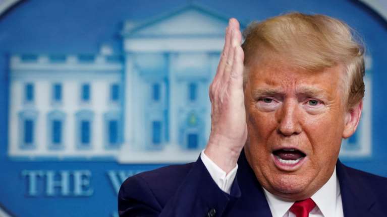 Αμετανόητος ο Τραμπ: Ο Λευκός Οίκος κατηγορεί τα ΜΜΕ για τις "ενέσεις με απολυμαντικό"