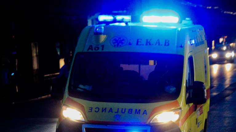 Θανατηφόρα καραμπόλα στη Βουλιαγμένης: Μία γυναίκα νεκρή, τρεις ακόμα στο νοσοκομείο