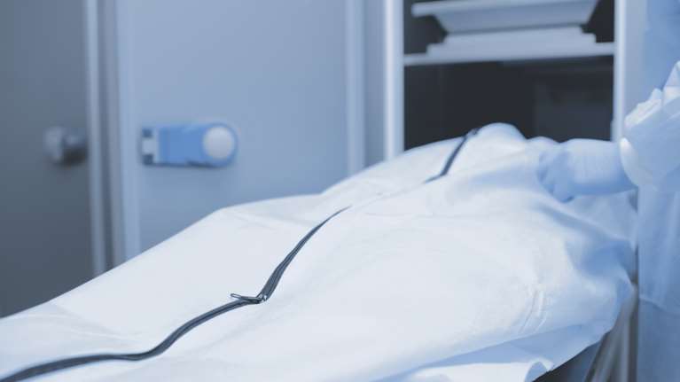 Σε αναστολή δύο ιατροδικαστές στην Κρήτη για απείθεια κατά εξακολούθηση – Διώκονται για πλημμελήματα