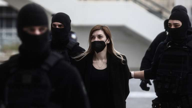 Ρούλα Πισπιρίγκου: Στο εδώλιο στις 10 Νοεμβρίου για τους θανάτους της Μαλένας και της Ίριδας