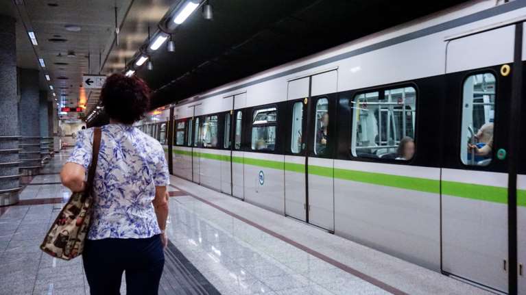 Μετρό: Βλάβη σε συρμό της γραμμής 3 – Ακινητοποιήθηκε στην Εθνική Άμυνα