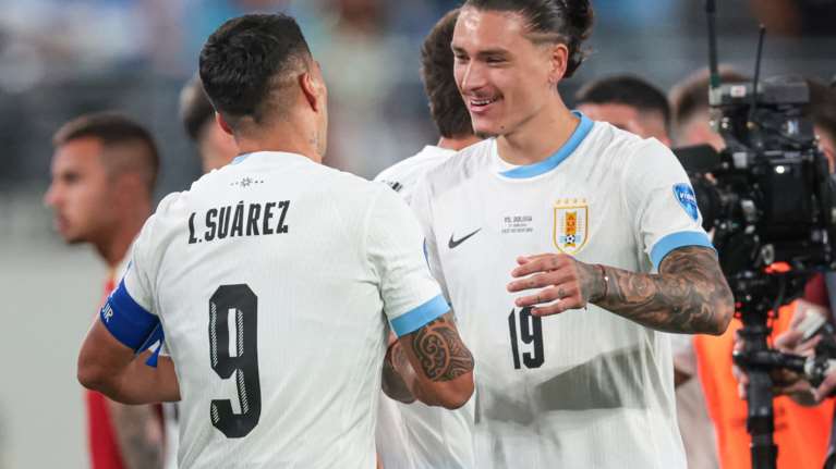 Copa America : &quot;Πεντάρα&quot; και &quot;αγκαλιά&quot; με την πρωτιά η Ουρουγουάη - Ηττήθηκε από τον Παναμά η Αμερική