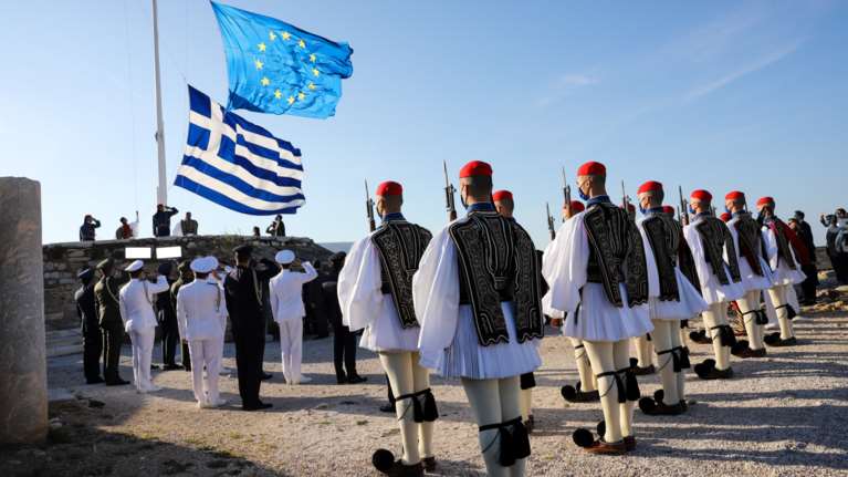 Σακελλαροπούλου: &quot;Στις προκλήσεις της εποχής μας, η Ευρώπη οφείλει να απαντήσει με ενότητα και αλληλεγγύη&quot;