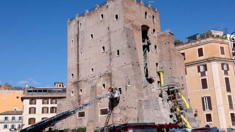 Κατάρρευση στον Πύργο των Κόμηδων στη Ρώμη: Νεκρός 66χρονος - Ερευνα για ανθρωποκτονία εξ αμελείας