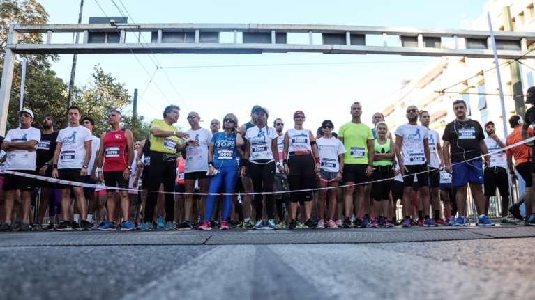 Κλειστοί δρόμοι στην Αθήνα λόγω του αγώνα δρόμου &quot;Greece Race for the Cure 2025&quot;