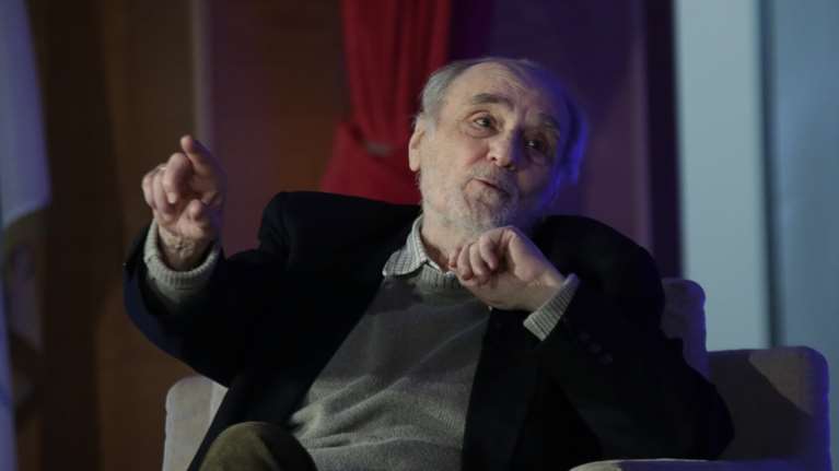 Ράμφος για γάμο ομόφυλων ζευγαριών: &quot;Ο ανερμάτιστος δικαιωματισμός οδηγεί στον ολοκληρωτισμό&quot;