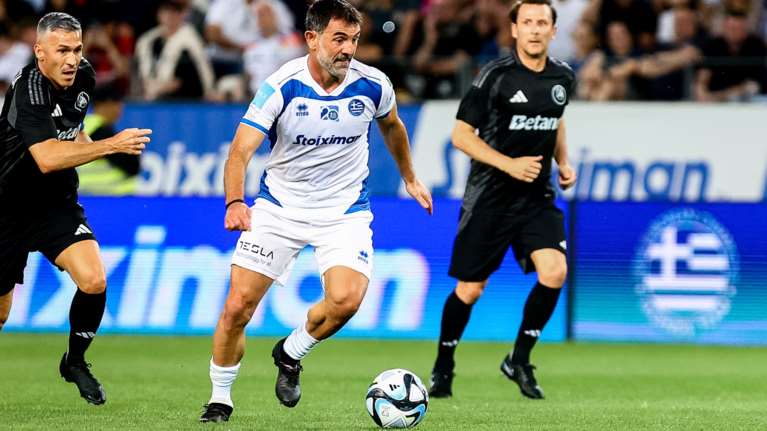 Legends 2004 – UEFA All Stars 1-2: Έχασαν οι θρύλοι του Ρεχάγκελ, αλλά κερδισαν την ημέρα που έπρεπε