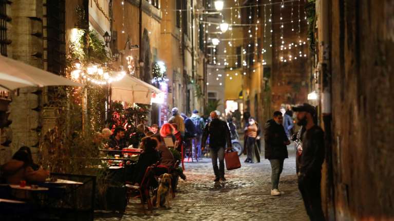 Ιταλία: 13.532 νέα κρούσματα και 311 θάνατοι - Αυξάνονται οι μολύνσεις στην Γαλλία