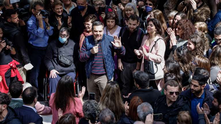 Τσίπρας: Το παραμύθι Μητσοτάκη τελειώνει την 21η Μαΐου - Κυβερνά την χώρα ένας πρίγκιπας που νόμισε ότι έγινε βασιλιάς