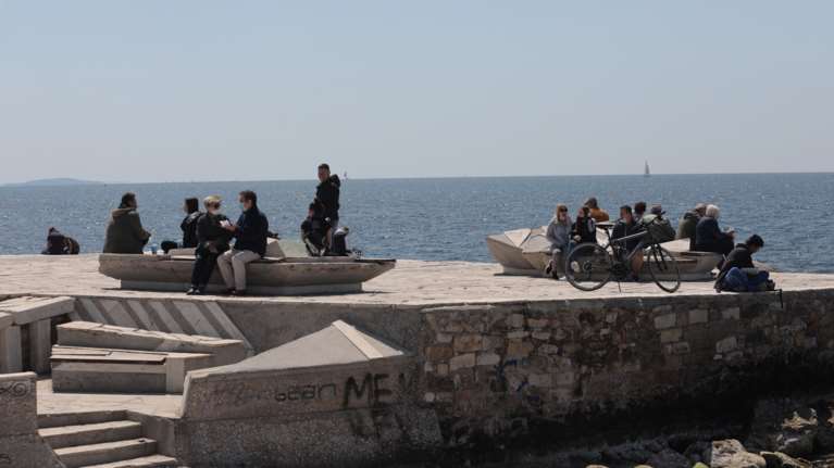 Αίθριος καιρός σήμερα, έως 23 βαθμούς ο υδράργυρος - Πού θα σημειωθούν τοπικές βροχές