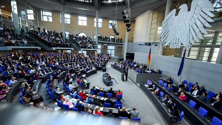 Γερμανίδα ΥΠΟΙΚ: Οι αμερικανικοί δασμοί θα πλήξουν σκληρά την Ευρώπη - Τι προτείνει