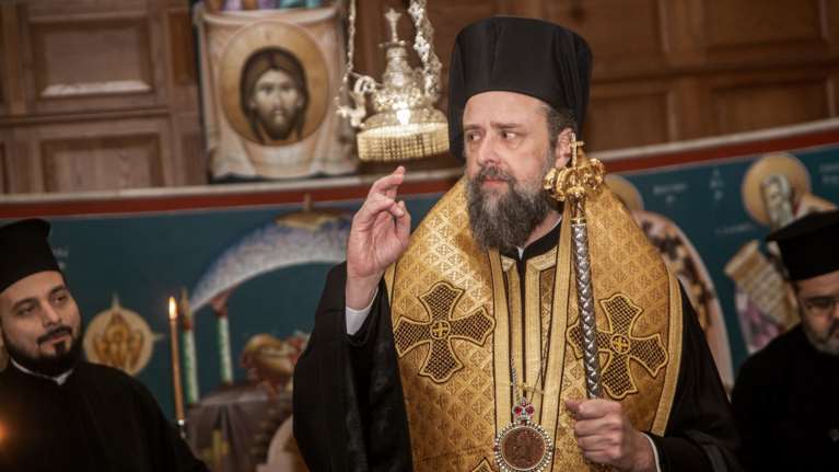 Ο μητροπολίτης Θεσσαλονίκης εκνευρίστηκε με αφίσα ταινίας στο Φεστιβάλ Ντοκιμαντέρ και ζητάει να μην αναρτηθεί