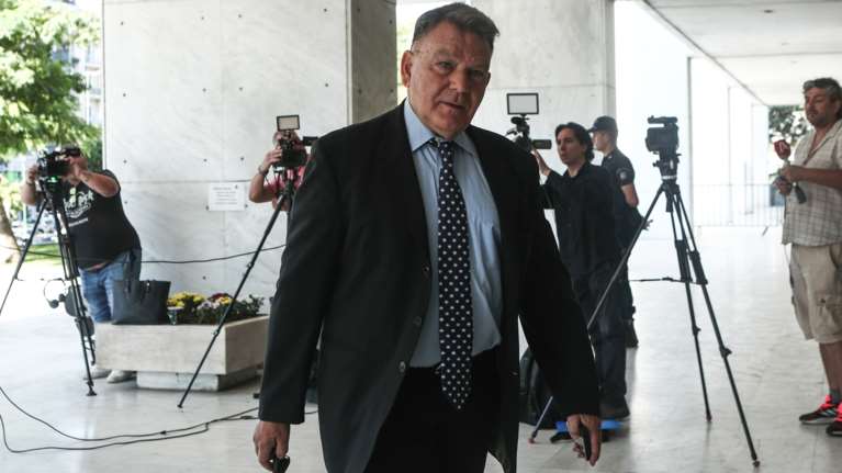 Πυρά Κούγια: Ποιος είναι ο κύριος Μουτσινάς; Ένας ηθοποιός που δεν μπόρεσε να κάνει καριέρα [βίντεο]