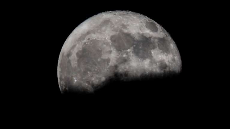 Πανσέληνος Αυγούστου 2023: Το σπάνιο φαινόμενο με τις δύο υπερπανσέληνους στον ίδιο μήνα