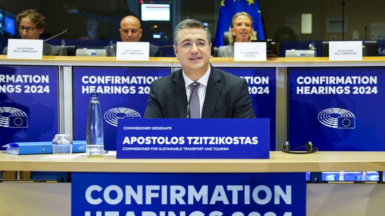 Οι πρώτες δηλώσεις Τζιτζικώστα ως Επίτροπος Μεταφορών και Τουρισμού - Οι τρεις στόχοι που έθεσε