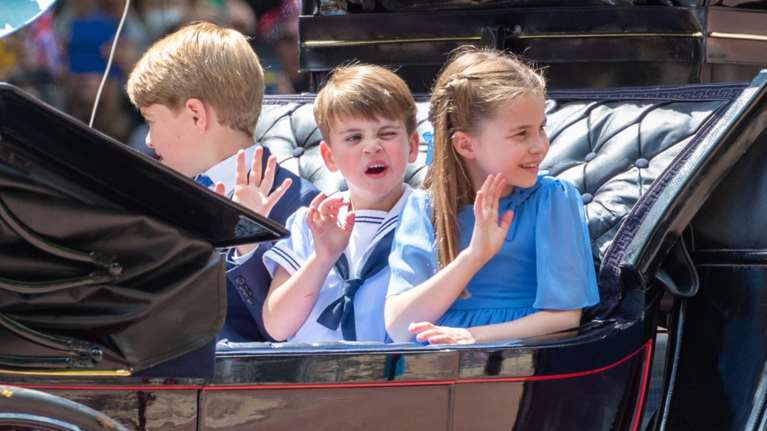 &quot;Αγχωμένα&quot; τα πριγκιπόπουλα Τζορτζ, Σάρλοτ και Λούις για τη στέψη του παππού τους - Η αποκάλυψη της Κέιτ