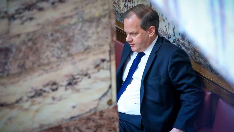 Βουλή: Ωρα Κώστα Αχ. Καραμανλή στην προανακριτική για τα Τέμπη - Καταθέτει με υπόμνημα