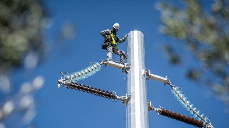 Πολιτική Προστασία: Μπαίνουν 540 αισθητήρες και κάμερες σε πυλώνες του ΑΔΜΗΕ για την πυροπροστασία στην Πάρνηθα