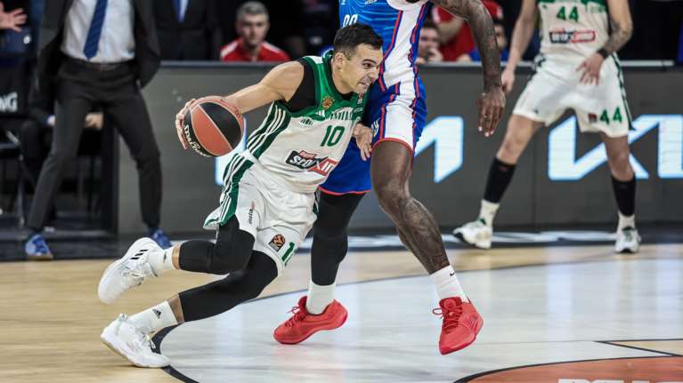Αναντολού Εφές-Παναθηναϊκός 71-68: Δεύτερη ήττα σερί με μοιραίο Σλούκα
