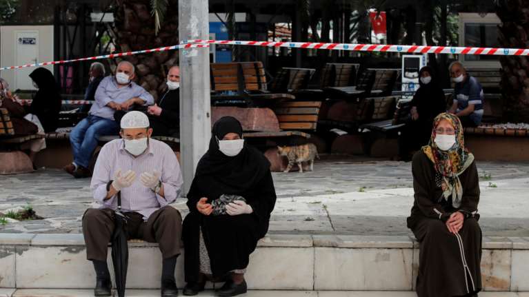 Spiegel: Γερμανικό μπλόκο στην Τουρκία γιατί δίνει την επικίνδυνη χλωροκίνη σε ασθενείς με κορονοϊό