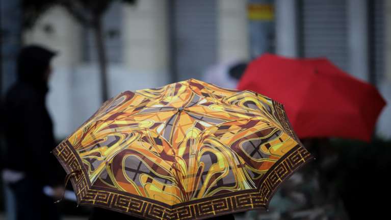 Πώς θα εξελιχθεί τις επόμενες ώρες η κακοκαιρία Αριελ - Πότε υποχωρούν τα έντονα φαινόμενα