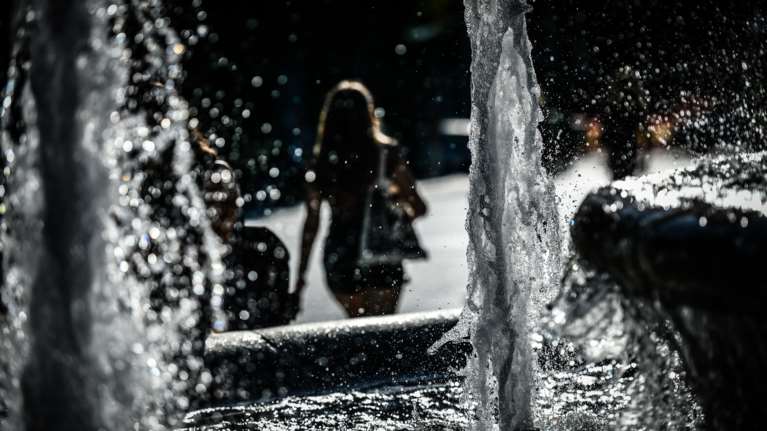 Έρχεται καύσωνας ως 42 βαθμούς - Προειδοποίηση για κίνδυνο μεγάλων πυρκαγιών  - Αναλυτική πρόγνωση [χάρτες]