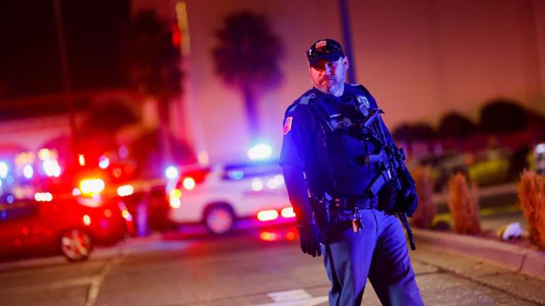 ΗΠΑ: Eνας νεκρός και τρεις τραυματίες από πυρά σε εμπορικό κέντρο στο Ελ Πάσο [εικόνες]