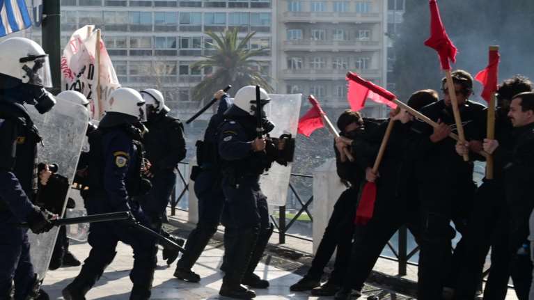 Διατάχθηκε ΕΔΕ από την ΕΛΑΣ για τα άγρια επεισόδια και τους τραυματισμούς φοιτητών