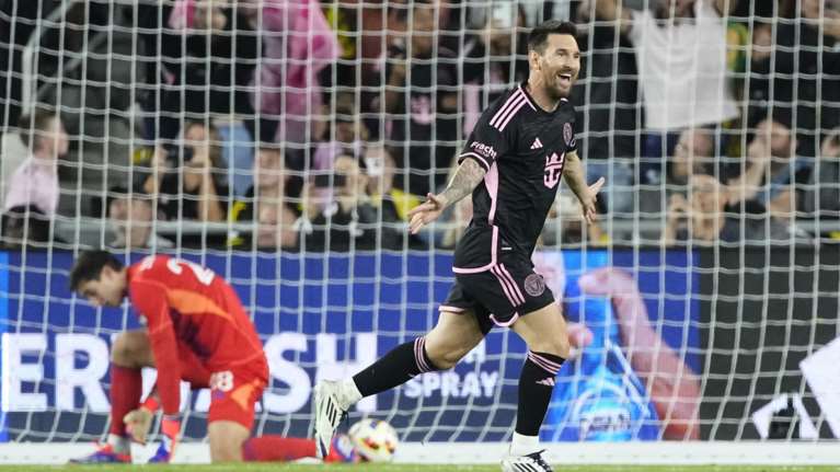 Λιονέλ Μέσι: Ακόμα μία &quot;κούπα&quot; με την Ίντερ Μαϊάμι - Πρώτη στην κανονική περίοδο η ομάδα του Μπέκαμ