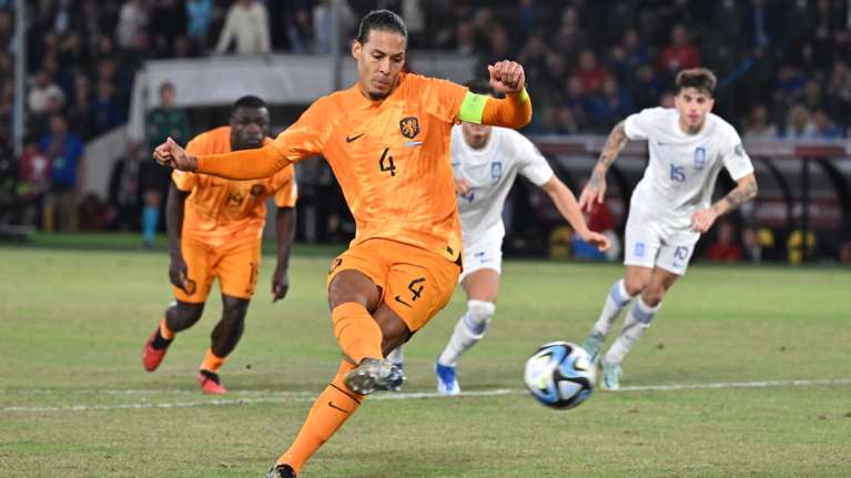 Ελλάδα- Ολλανδία 0-1: &quot;Λύγισε&quot; με πέναλτι στις καθυστερήσεις - Ευκαιρία μέσω του Nations League
