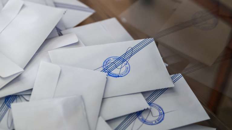 Ευρωεκλογές 2024: Έκλεισαν οι κάλπες - Σε λίγο η πρώτη εκτίμηση τελικού αποτελέσματος, στις 23:00 εκτίμηση για σταυροδοσία