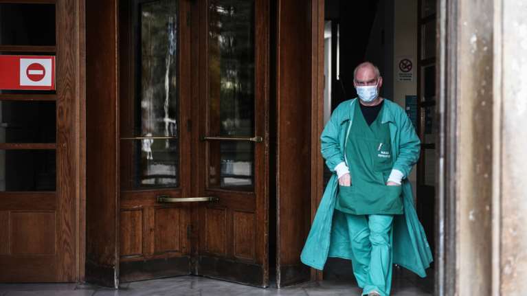 Τέμπη: Σε αναστολή καθηκόντων οι δύο γιατροί που χορήγησαν αναρρωτική άδεια στον επιθεωρητή του ΟΣΕ