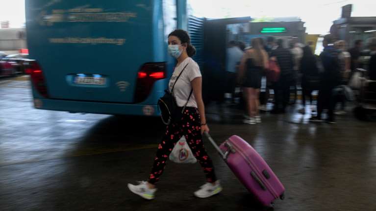 Έκπτωση 50% σε τρένα και ΚΤΕΛ για τους αναπληρωτές εκπαιδευτικούς