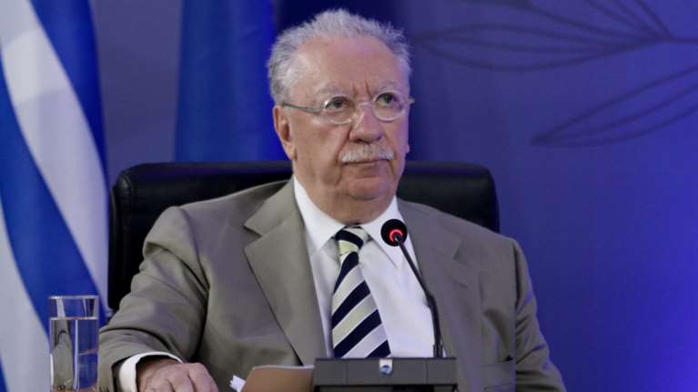 Σάλλας: "Βλακεία η πρόταση για τις αμυντικές δαπάνες - Φορολογικός παράδεισος η Ελλάδα με τον φόρο 5% στα μερίσματα"