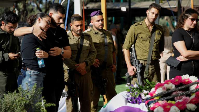 Τα πτώματα 15 Ισραηλινών βρίσκονται στη Λωρίδα της Γάζας, ανακοίνωσε το γραφείο του Νετανιάχου