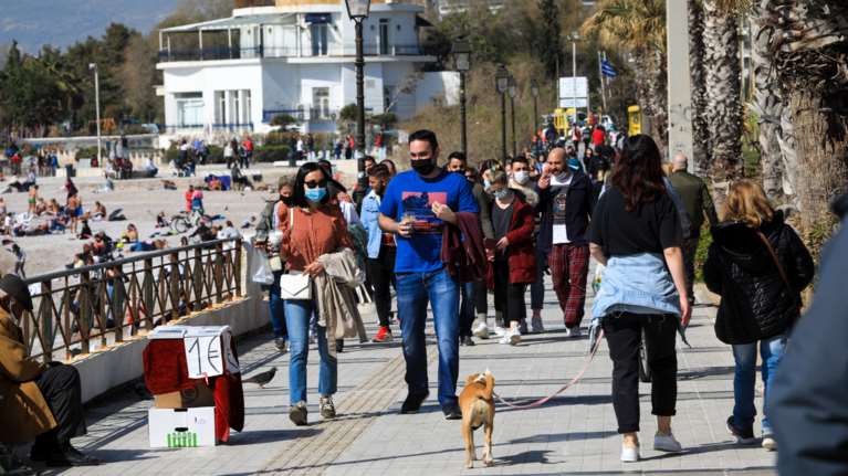 Κορονοϊός: Σοκ στην Αττική με 1.159 νέα κρούσματα - Στο "κόκκινο" το Κέντρο της Αθήνας και η Θεσσαλονίκη