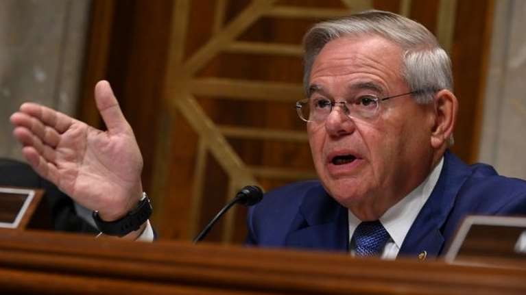 Επιμένει ο Μενέντεζ για Τουρκία: &quot;Να τερματίσει την πολεμική της συμπεριφορά εναντίον των Ελλήνων - Είμαι κατά των F-16&quot;