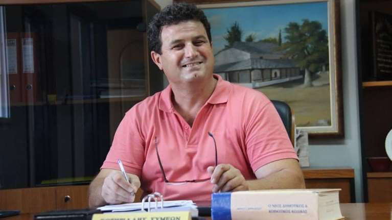 Θρήνος στην Αριδαία από τον θάνατο του εκπαιδευτικού Σίμου Σωτηριάδη - Τον παρέσυρε φορτηγό έξω από το σχολείο