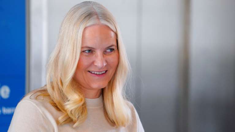 Αγωνία για την πριγκίπισσα Μέτε-Μάριτ: Επιδεινώνεται η πνευμονοπάθειά της - &quot;Υποφέρει καθημερινά&quot;