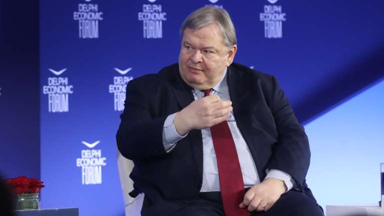 Βενιζέλος στο Οικονομικό Φόρουμ των Δελφών: Τώρα είναι η στιγμή διαλόγου με την Τουρκία για τα κοιτάσματα στη Μεσόγειο