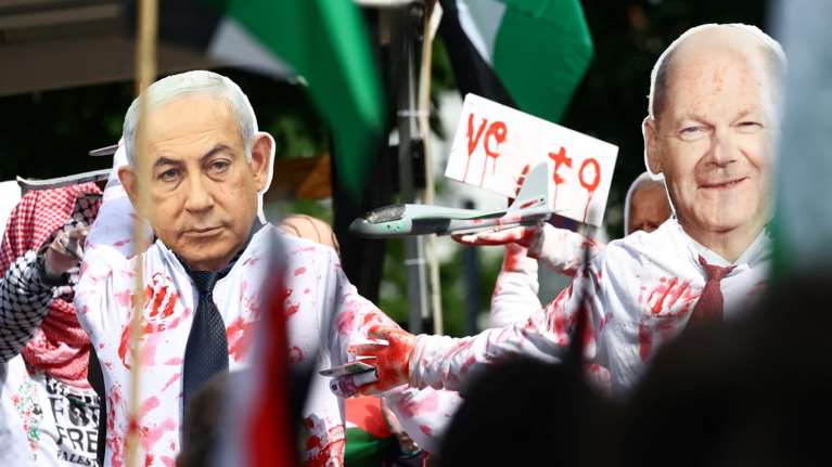 Η κυβέρνηση της Γερμανίας δεν απέκλεισε το ενδεχόμενο σύλληψης του Νετανιάχου εφόσον εκδοθεί ένταλμα από το ΔΠΔ