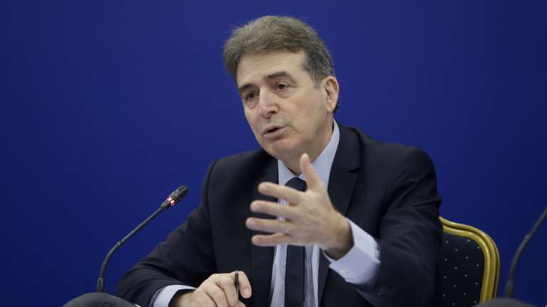 Χρυσοχοϊδης για Χριστούγεννα: Έλεγχοι της ΕΛ.ΑΣ και μέσα στα σπίτια - &quot;Δεν είμαστε Σέρλοκ Χολμς αλλά θα κάνουμε τη δουλειά μας&quot;