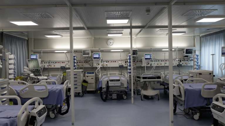 Η κλιματική αλλαγή δείχνει τα &quot;δόντια&quot; της: Αύξηση θανάτων κατά 80% στους άνω των 65