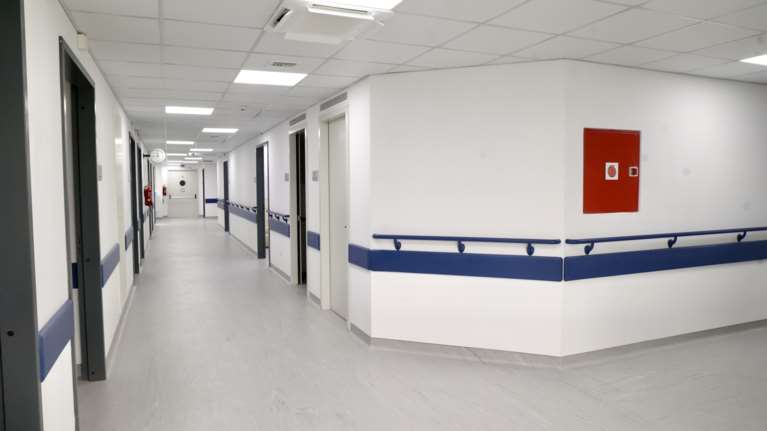 Καλαμάτα: Καταγγελία της ΠΟΕΔΗΝ για βιαιοπραγίες Ρομά στο νοσοκομείο - &quot;Χτυπούν, φυλακίζονται, αποφυλακίζονται και ξανά τα ίδια&quot;