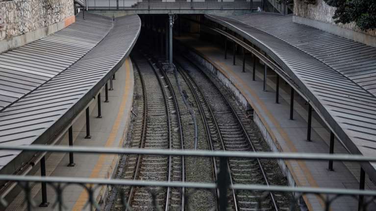 Απεργία: Χωρίς τρένα και Προαστιακό την Πέμπτη 10/10 - Τα αιτήματα των μηχανοδηγών