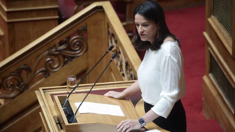 Νίκη Κεραμέως: &quot;Είμαι υπέρ του γάμου και της τεκνοθεσίας των ομόφυλων ζευγαριών - Είναι ζήτημα δικαιωμάτων&quot; [Βίντεο]