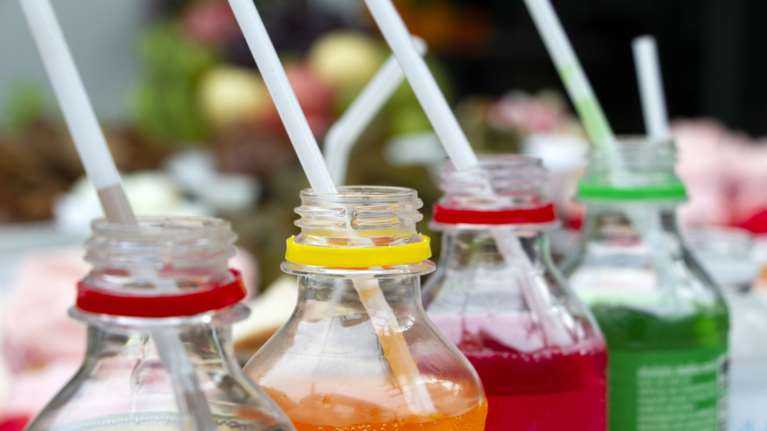 Νέα έρευνα: Τα ζαχαρούχα ποτά αυξάνουν σημαντικά τον κίνδυνο καρδιαγγειακής νόσου