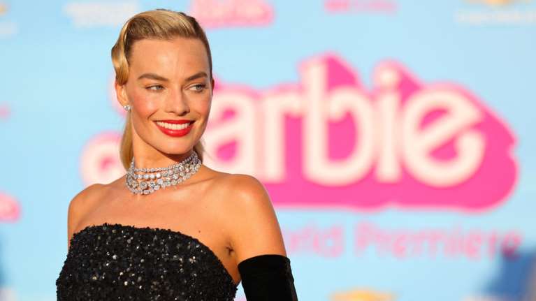 Barbie: H Μάργκοτ Ρόμπι σιχαίνεται ένα φαγητό και είναι... ελληνικό - Δεν της αρέσουν τελικά όλα τα &quot;ροζ&quot;