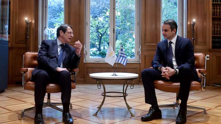 Συνομιλία Μητσοτάκη - Αναστασιάδη: Στο επίκεντρο οι τουρκικές προκλήσεις